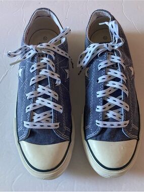 Converse One Star women’s SZ 7.5 Denim Sneaker like NEW